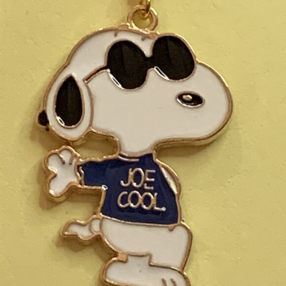 Snoopy Earring, Peanuts Earring, Snoopy Jewelry, Joe Cool Earring, Gift Idea - Picture 9 of 11